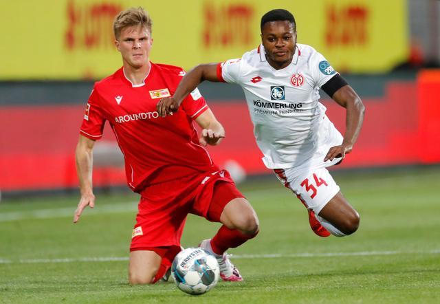 功臣既是当 功臣既是当