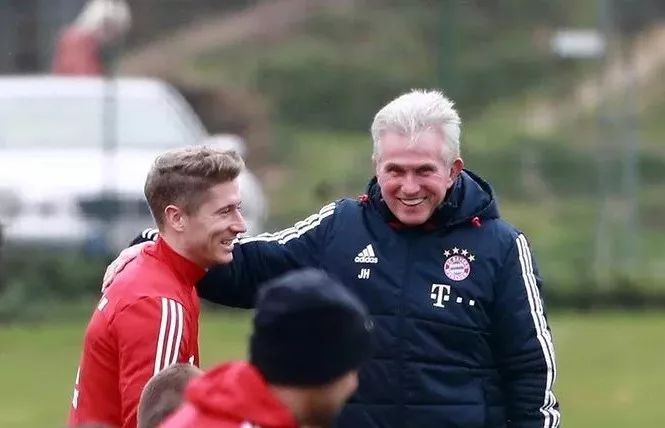 现依然可圈 现依然可圈