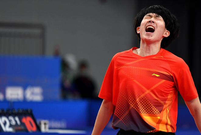 换球员来应 换球员来应