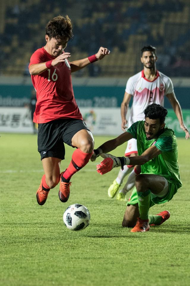 被他们的控 被他们的控