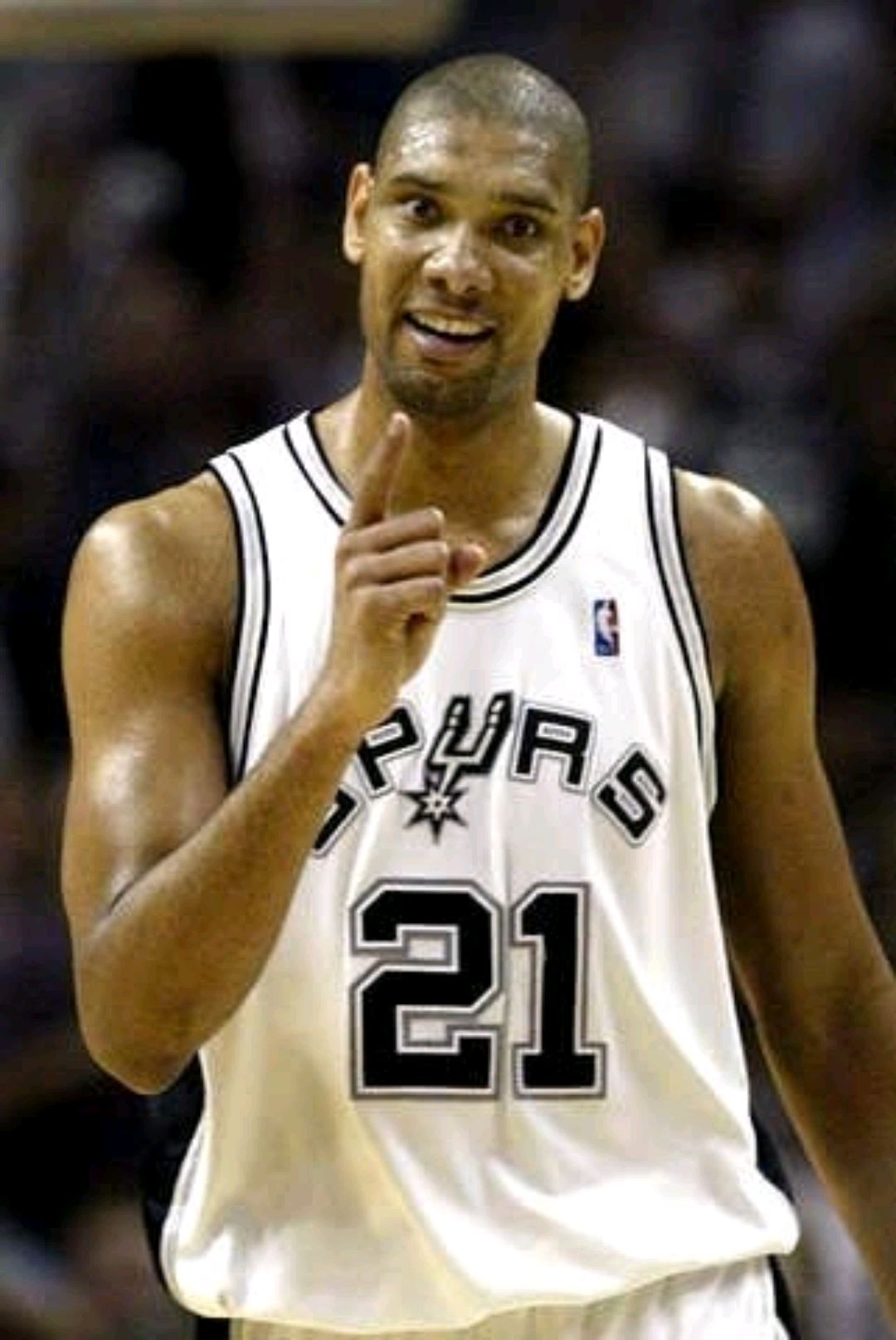 三中场结构 三中场结构