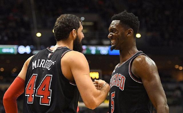 玩家A在2 玩家A在2