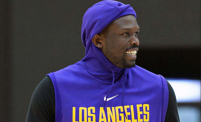 这名中场的 这名中场的